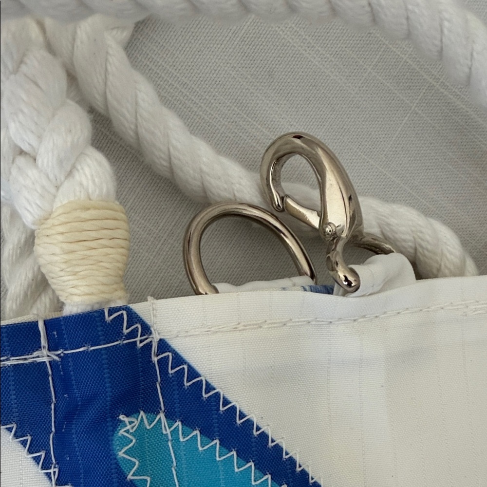 Sea Bags White & Blue Dragonfly Rope-Handle Tote - Picture 3 of 5
